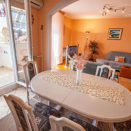 Apartment Vanilla